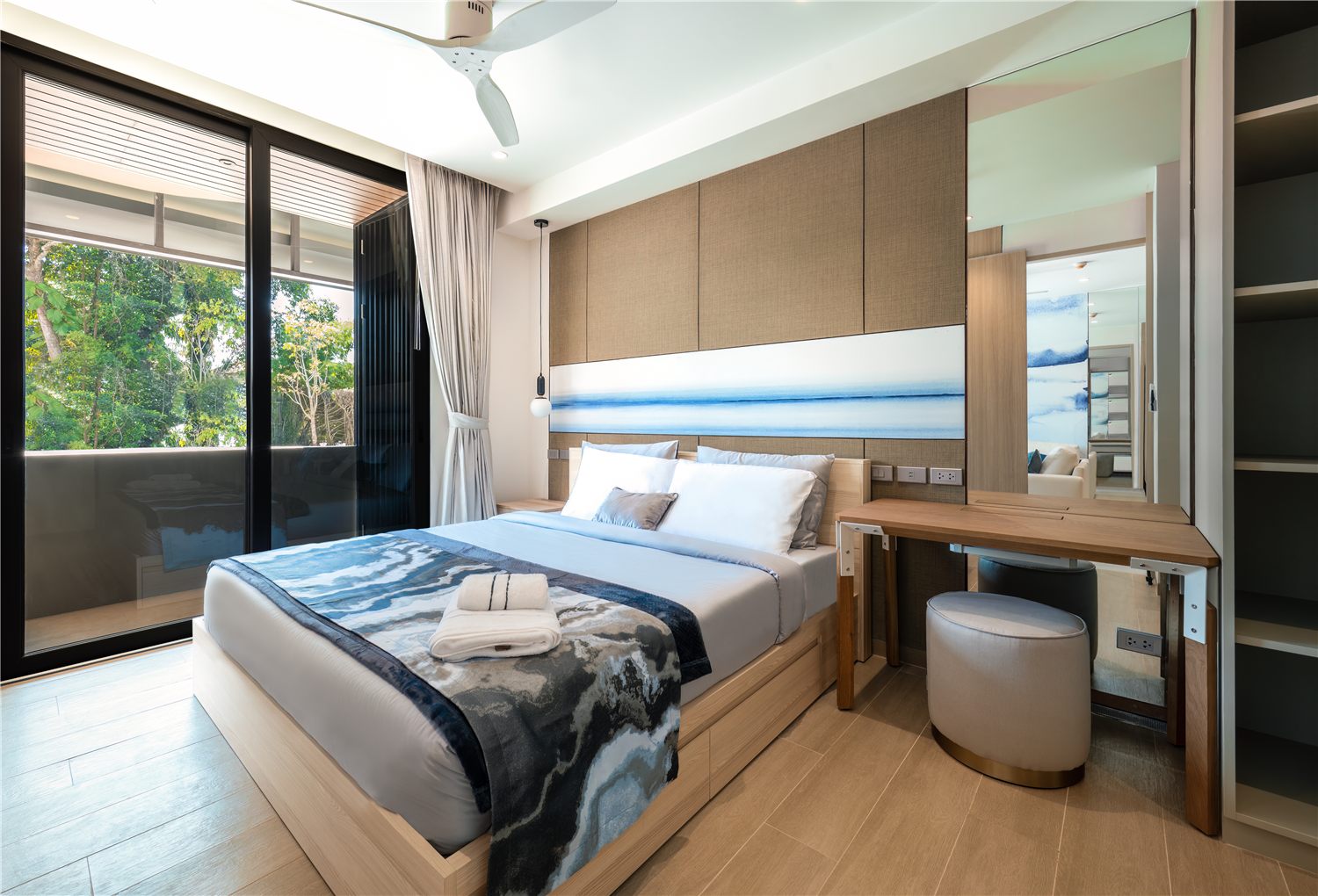 Bedroom of a one-bedroom Waterside apartment